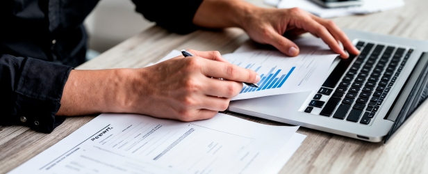 Новая декларация по НДС с 2026 года: ставка 22%, контроль авансов, новые коды и электронные форматы